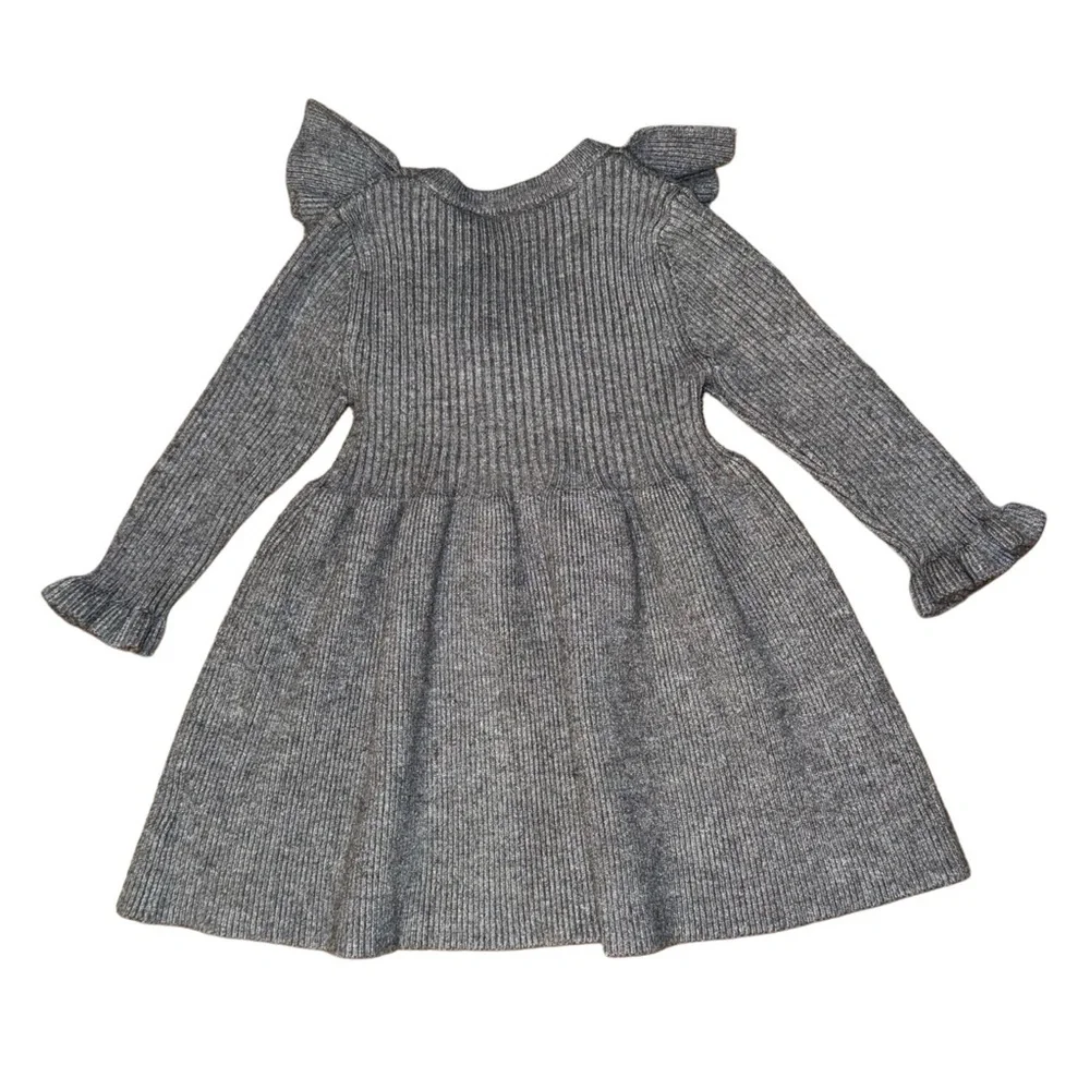Bundle Of Two Knit Baby Girl Outfits Size 12M